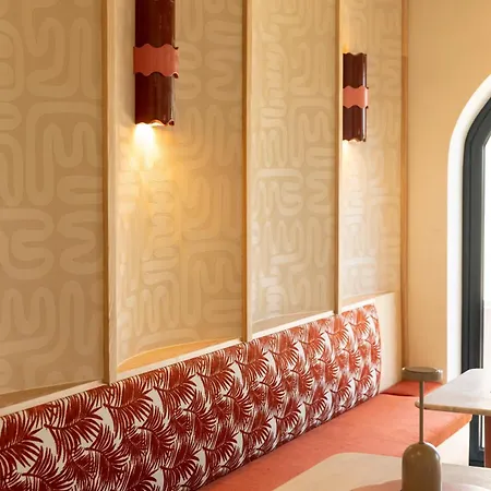 Отель Maison Provence 4*