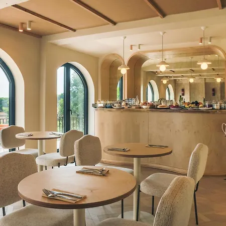 酒店 Maison Provence 4*