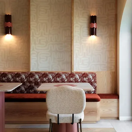 Maison Provence Hotel 4*